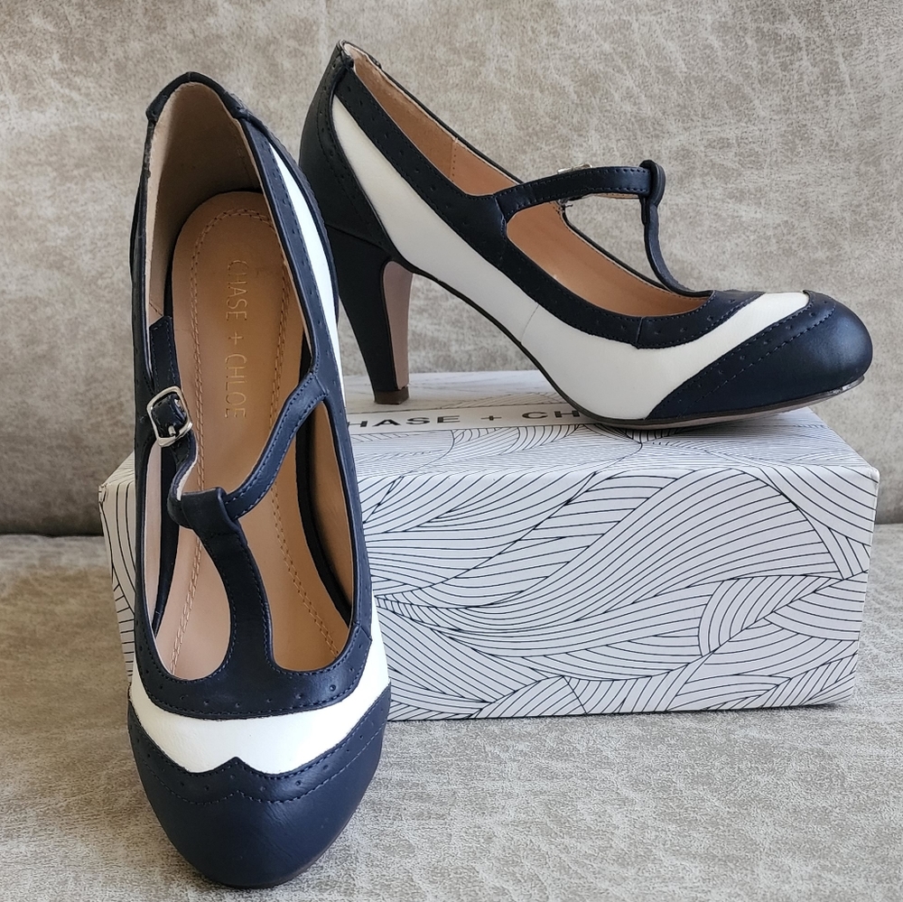 Retro Mary Jane Oxford Pumps